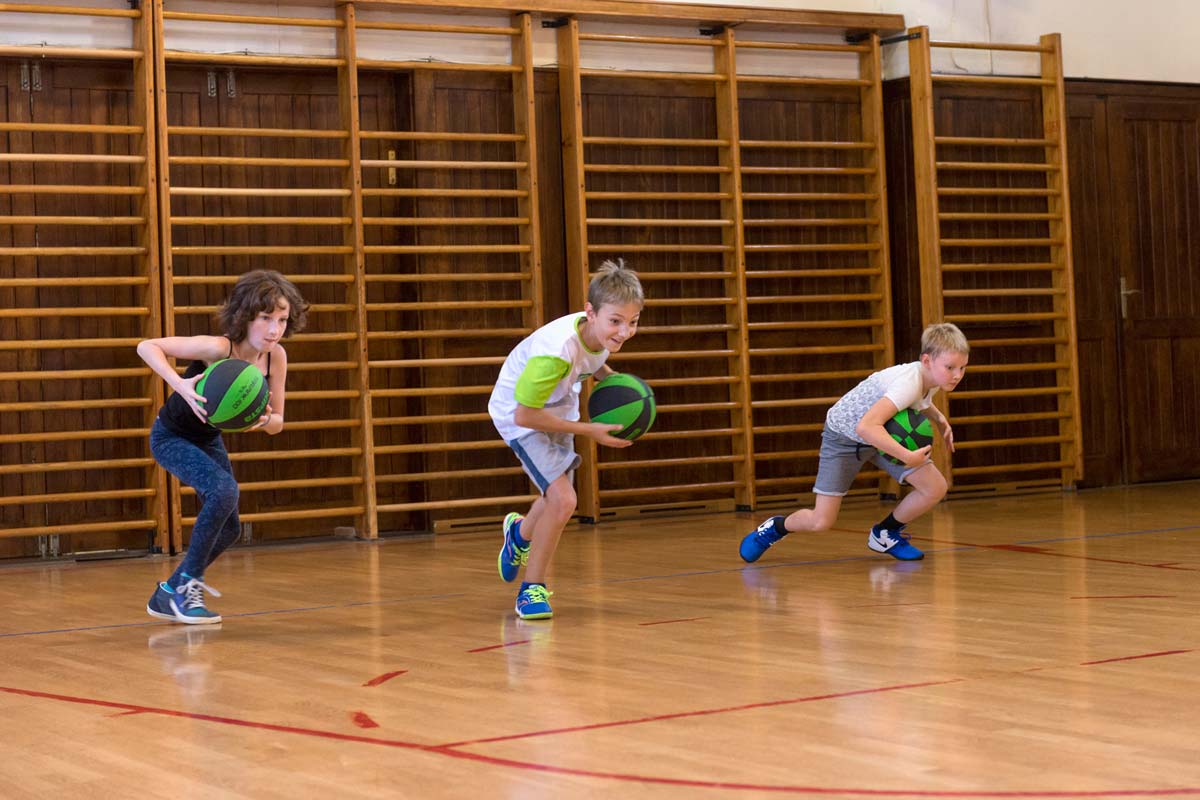 sporti_z_zogo1_1200.jpg